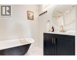 307, 1001 68 Avenue Sw, Calgary, AB T2V4X1 Photo 15