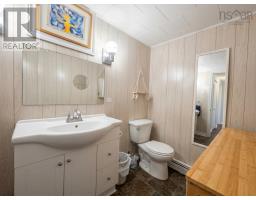 158 Woodlawn Drive, Sydney River, NS B1S1H9 Photo 18
