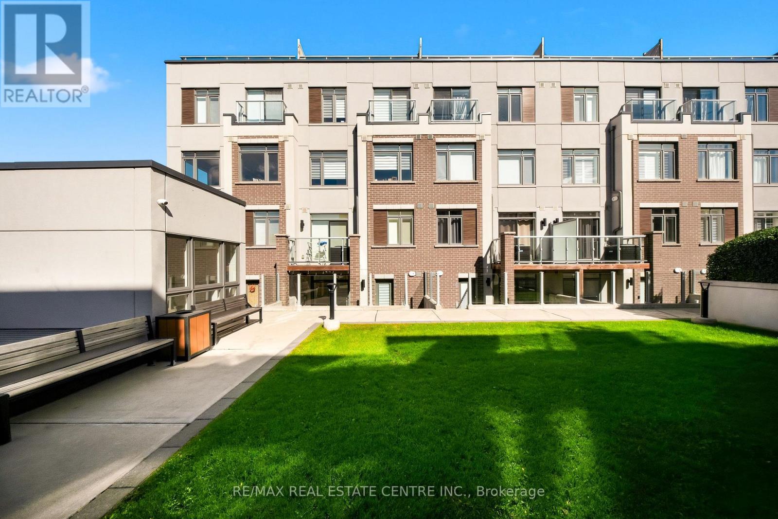 117- 3078 Sixth Line, Oakville, ON photo 2