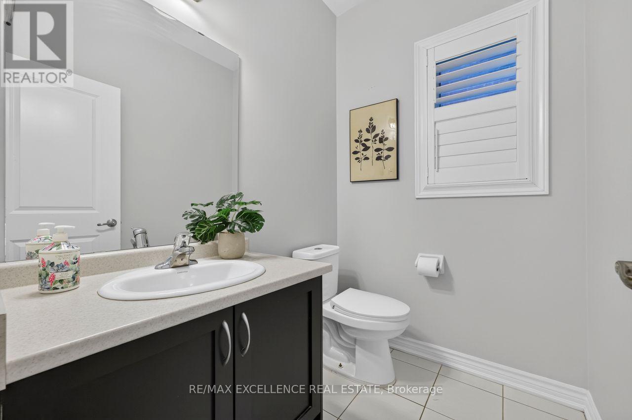 451 BRISDALE DRIVE - 13