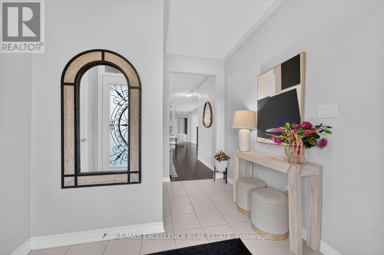 451 BRISDALE DRIVE - 3