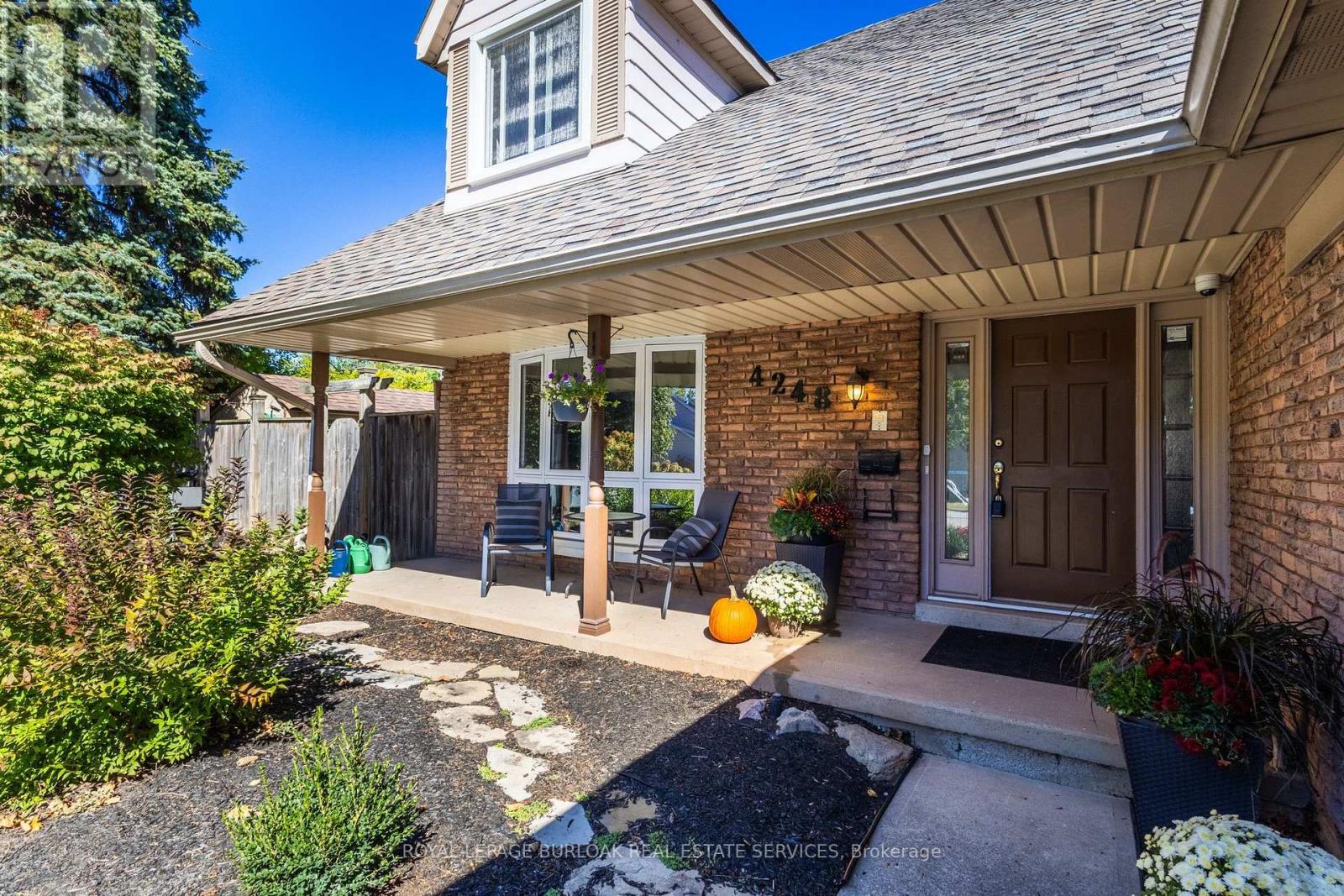 4248 Dunvegan Road, Burlington, ON photo 4