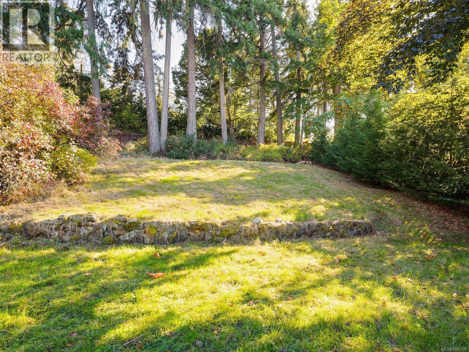 1648 Grant Rd, Duncan
