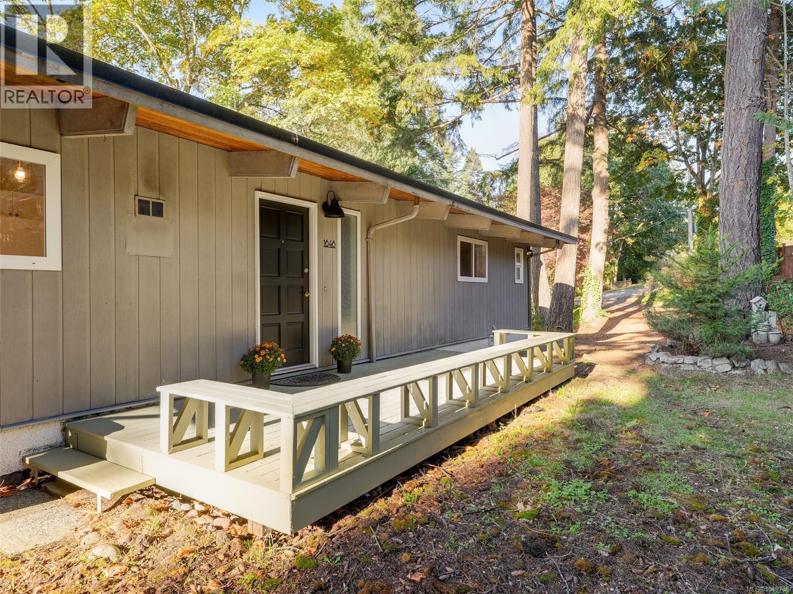 1648 Grant Rd, Duncan