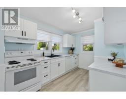 40 Whites Road, Quinte West, ON K8V5P5 Photo 17