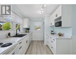40 Whites Road, Quinte West, ON K8V5P5 Photo 18