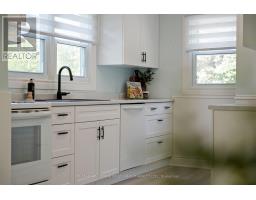 40 Whites Road, Quinte West, ON K8V5P5 Photo 19
