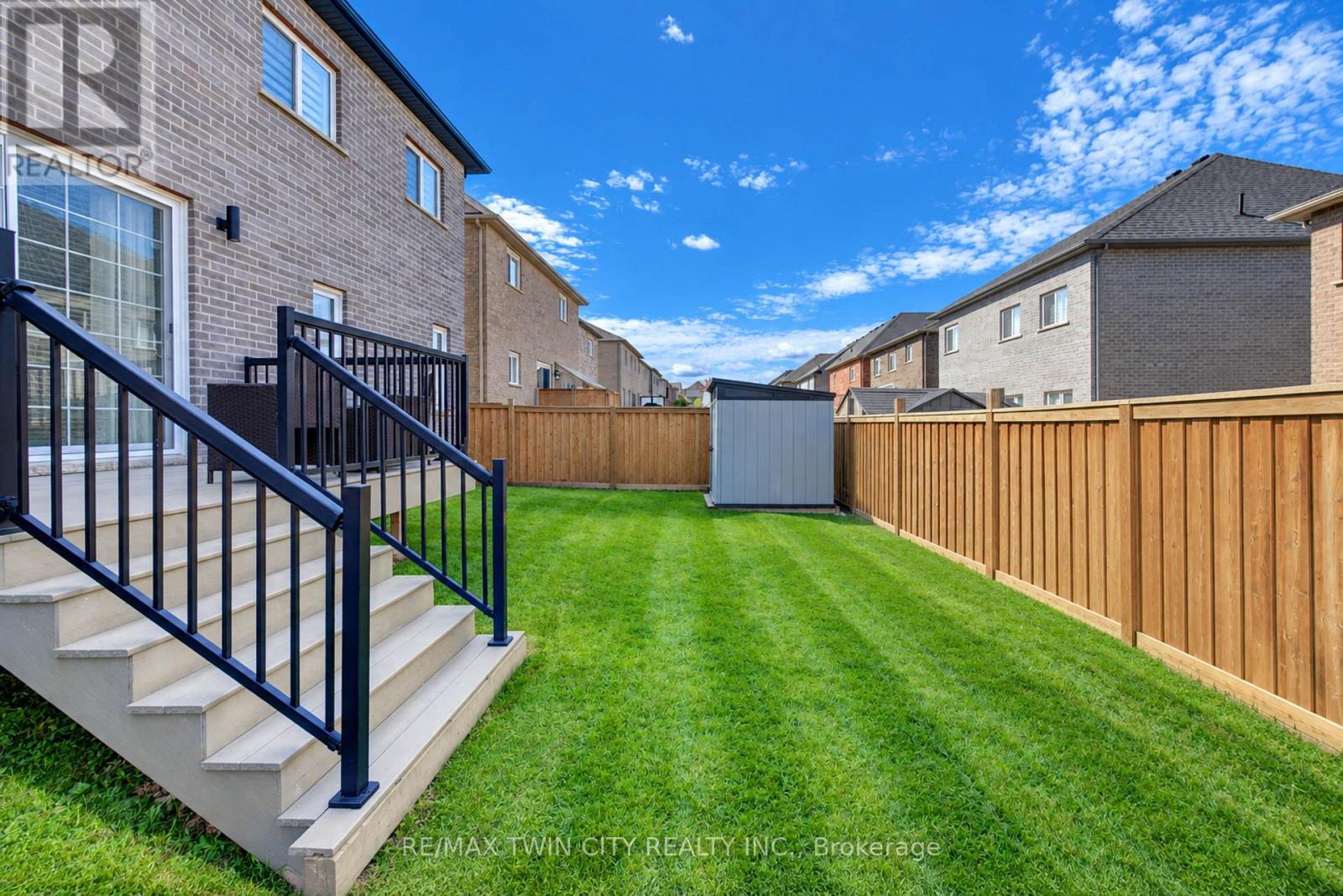 541 Brittania Crescent, Kitchener, ON photo 49