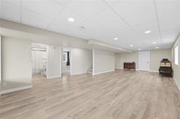 157 Breckenridge Drive, Niverville, MB R0A0A2 Photo 28