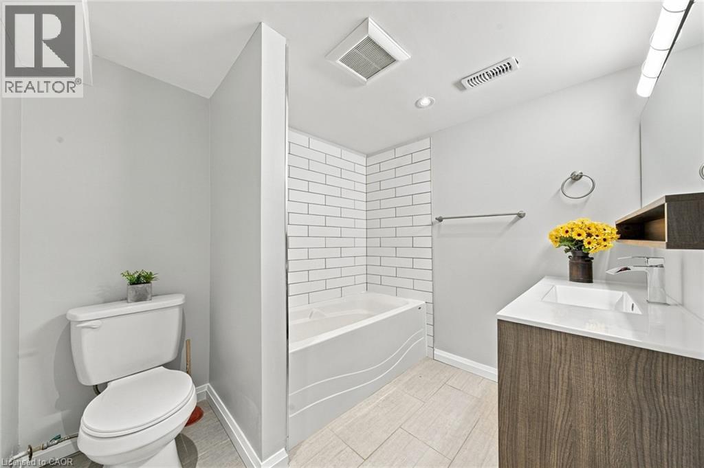 294 East 28th Street — photo 29