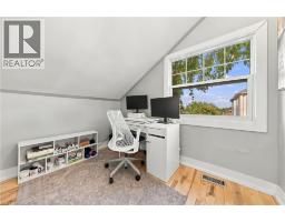 1231 Dunsmure Road, Hamilton, ON L8H1L5 Photo 14