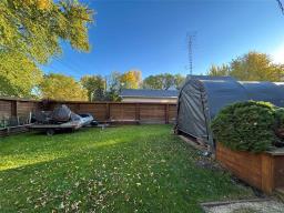11 Birch Street, Pine Falls, MB R0E1M0 Photo 8