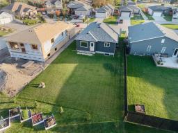 126 Woodridge Drive, Beausejour, MB R0E0C0 Photo 33