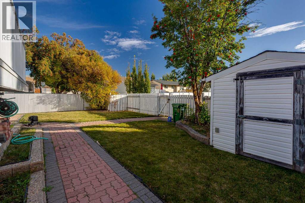 13 Dumas Crescent - 47