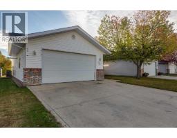13 Dumas Crescent, Red Deer, AB T4R2S1 Photo 43
