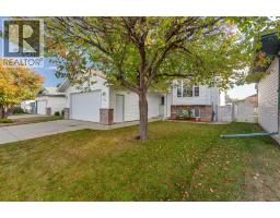 13 Dumas Crescent, Red Deer, AB T4R2S1 Photo 46
