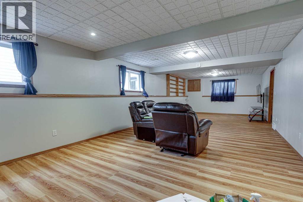 Listing photo – 13 Dumas Crescent, Red Deer