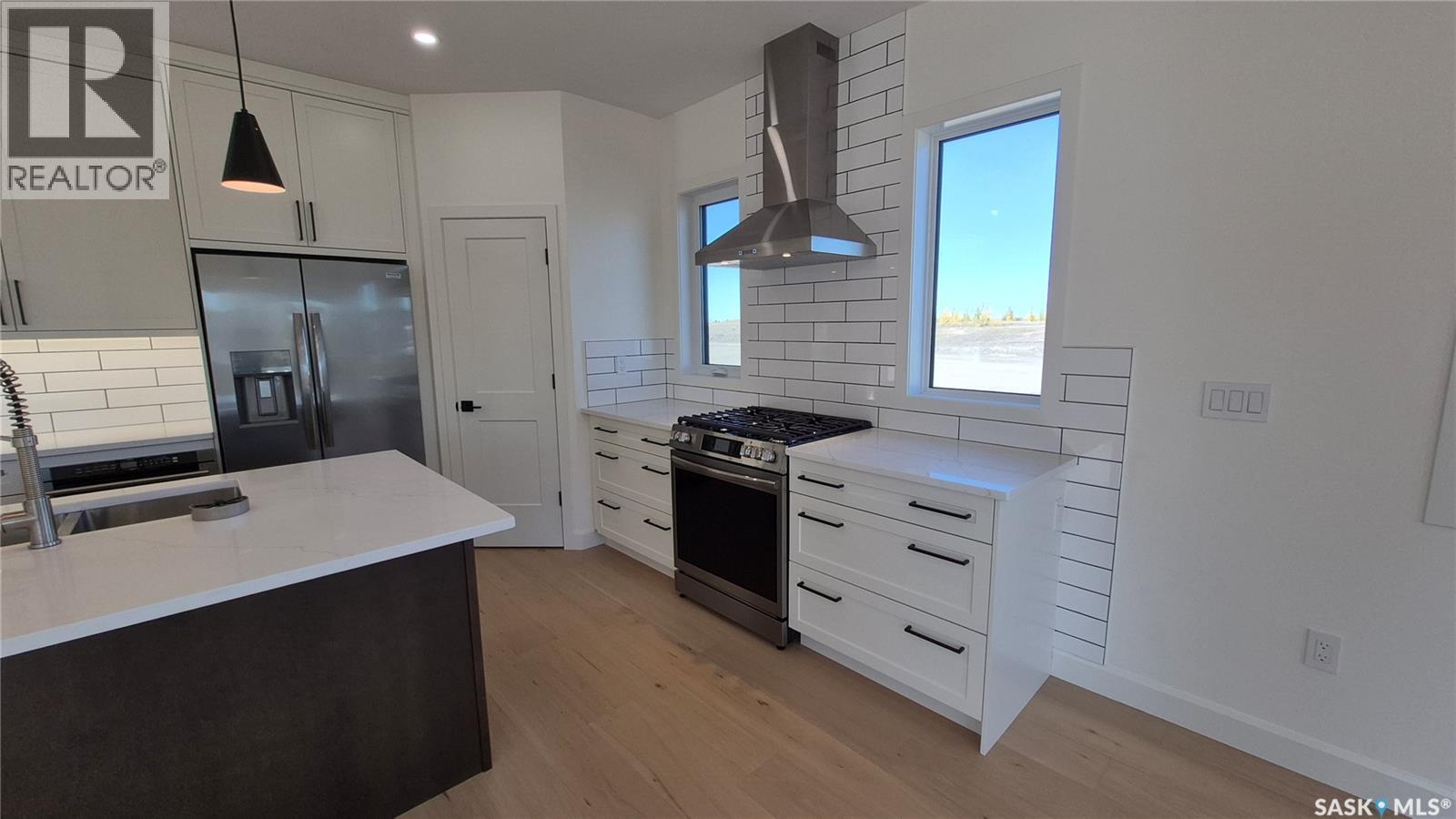 5 Aaron COURT, Pilot Butte — photo 11