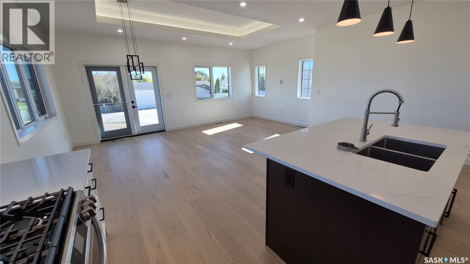 5 Aaron COURT, Pilot Butte — photo 18