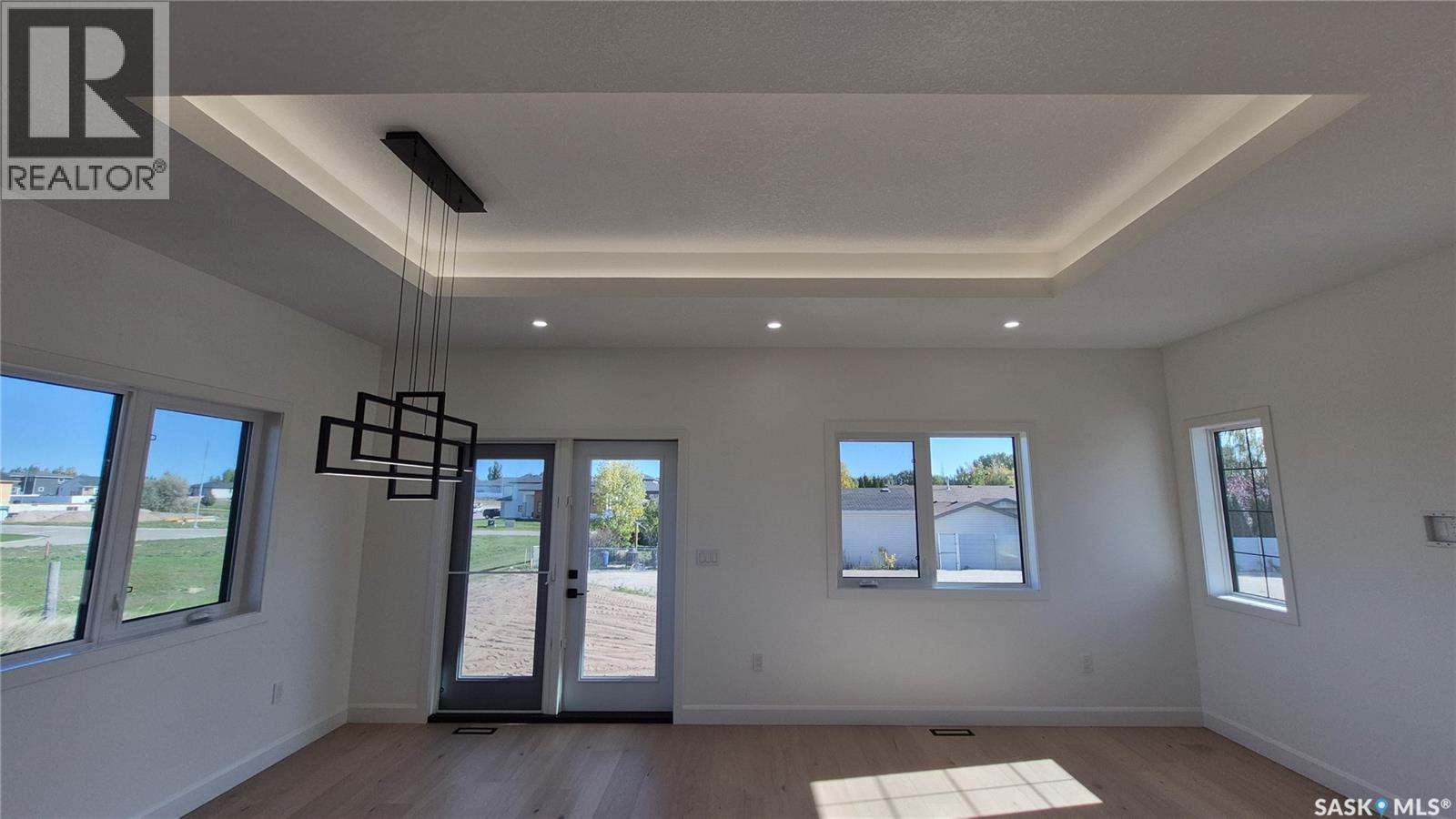 5 Aaron COURT, Pilot Butte — photo 30