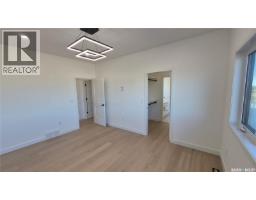 5 Aaron Court, Pilot Butte, SK S0G3Z0 Photo 36