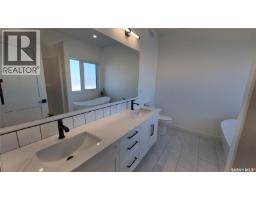5 Aaron Court, Pilot Butte, SK S0G3Z0 Photo 40