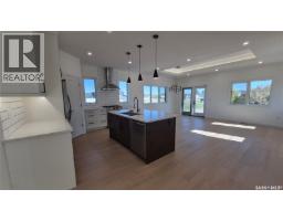 5pc Ensuite bath - 5 Aaron Court, Pilot Butte, SK S0G3Z0 Photo 6