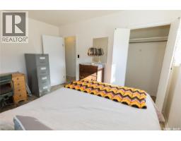 247 Manitoba Avenue, Kerrobert, SK S0L1R0 Photo 17