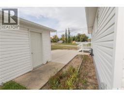 247 Manitoba Avenue, Kerrobert, SK S0L1R0 Photo 34