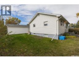 247 Manitoba Avenue, Kerrobert, SK S0L1R0 Photo 35