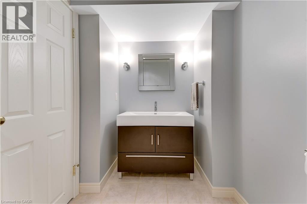 320 Brandenburg Place — photo 35