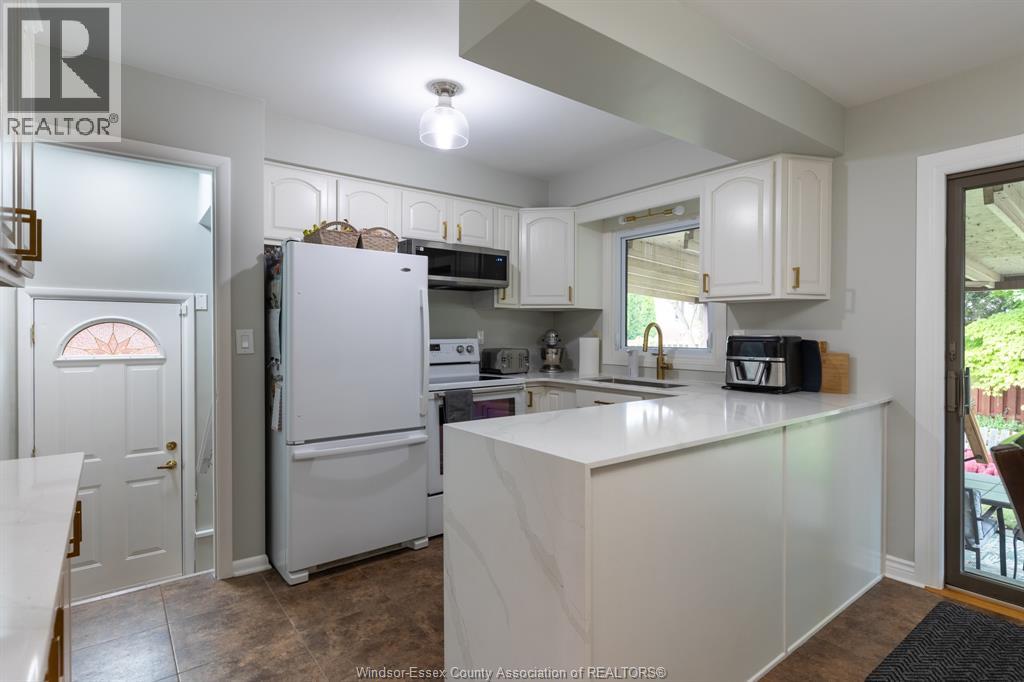 554 BERTHA AVENUE - 11