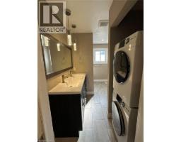 161 Sixth Avenue Unit# Upper, Kitchener, ON N2C1R2 Photo 9