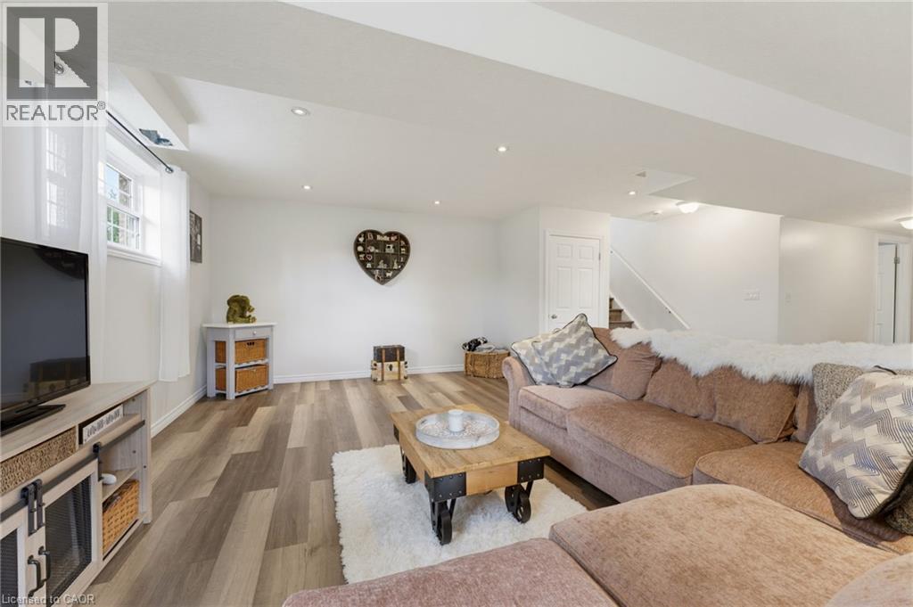 8103 ROAD 177 - 18