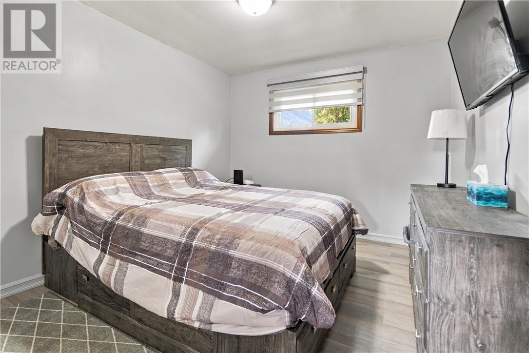 143 Arlington Drive - Image 8