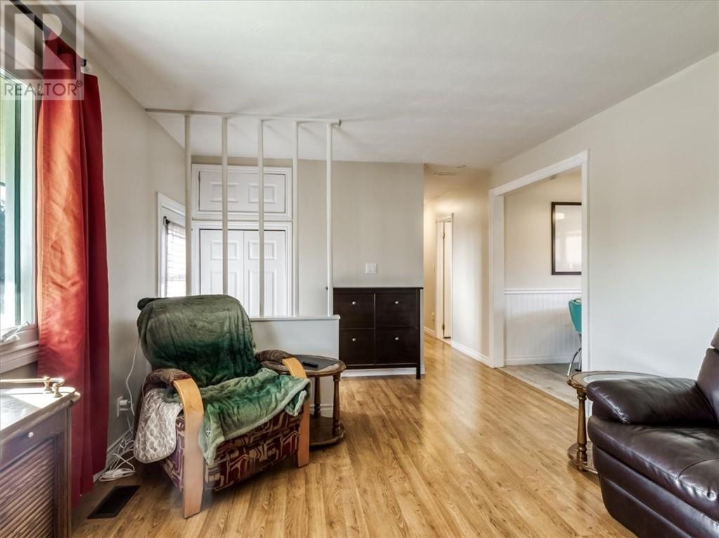 3141 Percy Avenue - 17