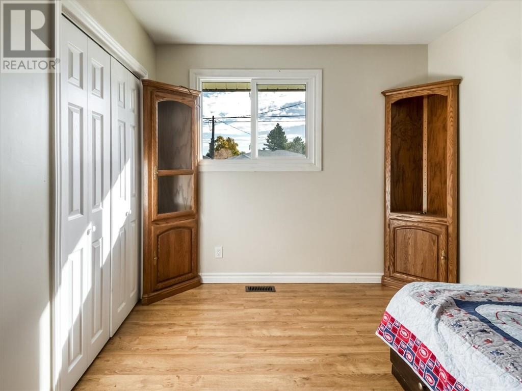 3141 Percy Avenue - 22
