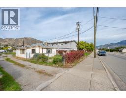 5814 Main Street, Oliver, BC V0H1T9 Photo 32