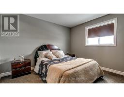 2746 Bateman Trail, London South, ON N6L0A8 Photo 11
