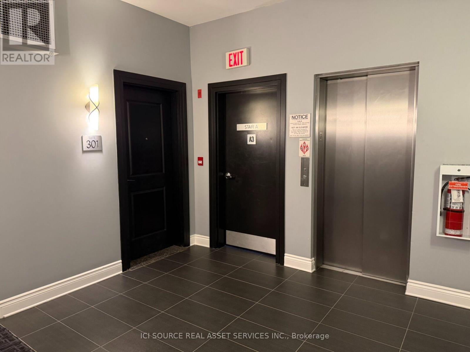 682 Churchill Avenue North — photo 14