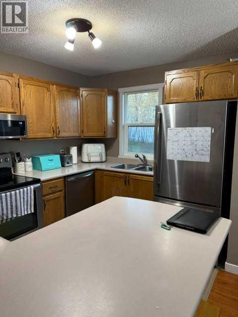 9825 101 Street - 7