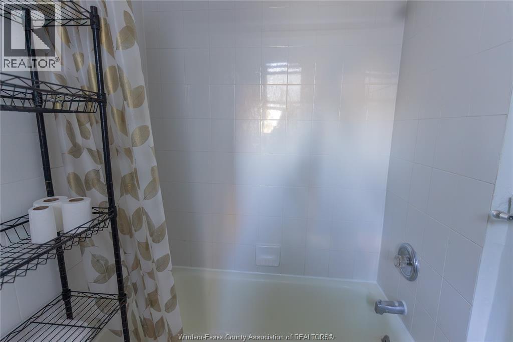 710 Giles BOULEVARD East Unit# 201, Windsor — photo 12