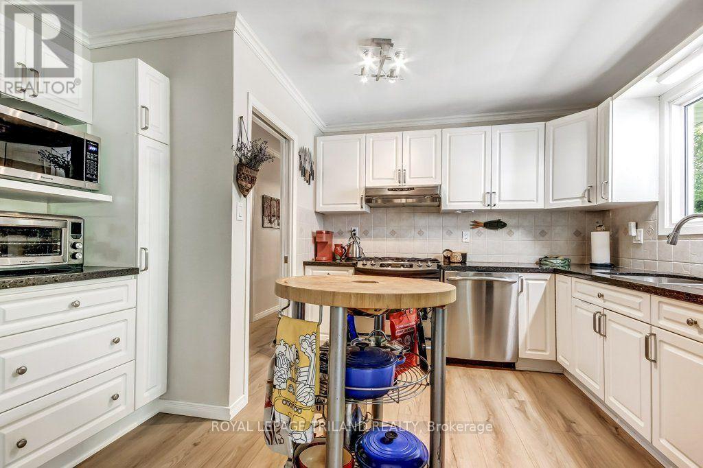 245 CURRIE BOULEVARD - Image 18