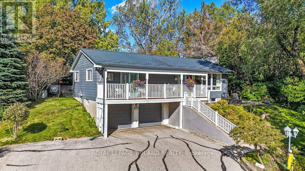 245 CURRIE BOULEVARD - 2