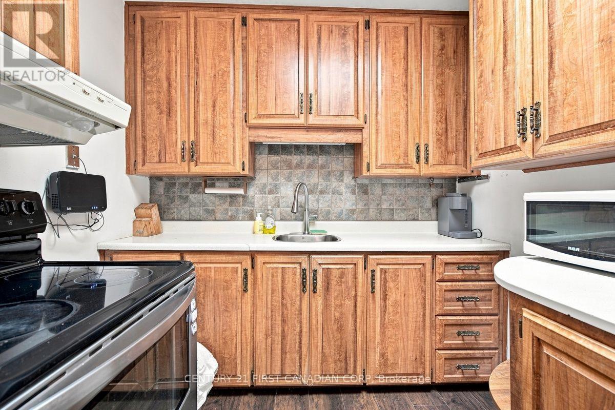 117 EMPRESS AVENUE - Image 18