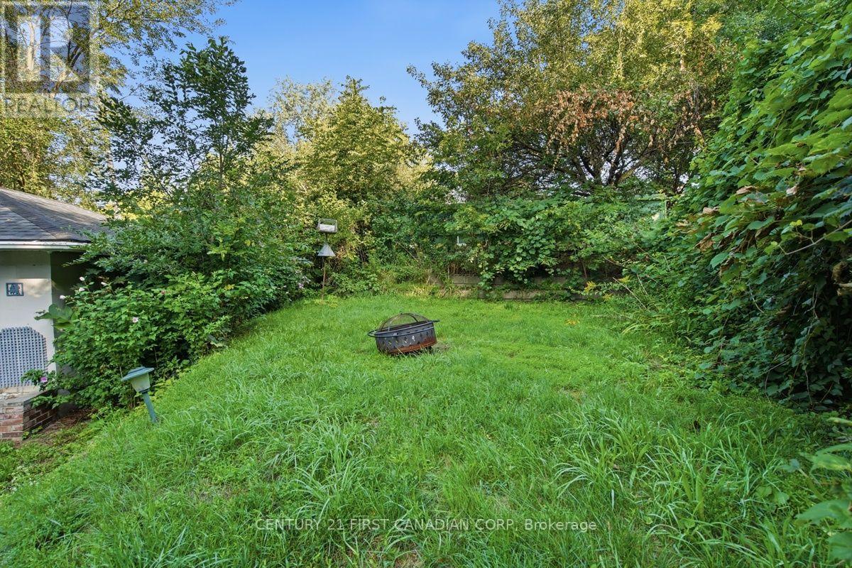 117 EMPRESS AVENUE - 46
