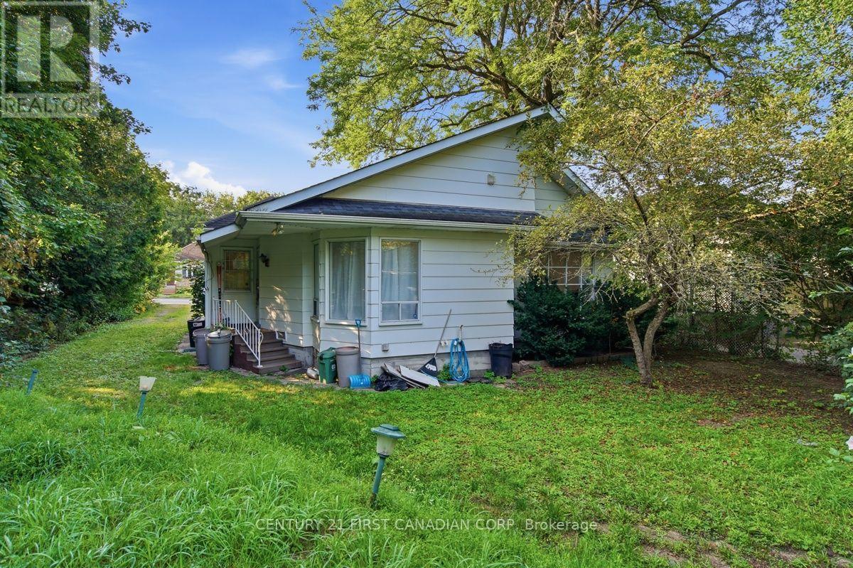 117 EMPRESS AVENUE - 47