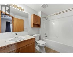 422, 4512 52 Avenue, Red Deer, AB T4N6B9 Photo 11