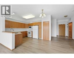 4pc Bathroom - 422, 4512 52 Avenue, Red Deer, AB T4N6B9 Photo 6