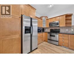 2, 3421 5 Avenue NW - photo 10